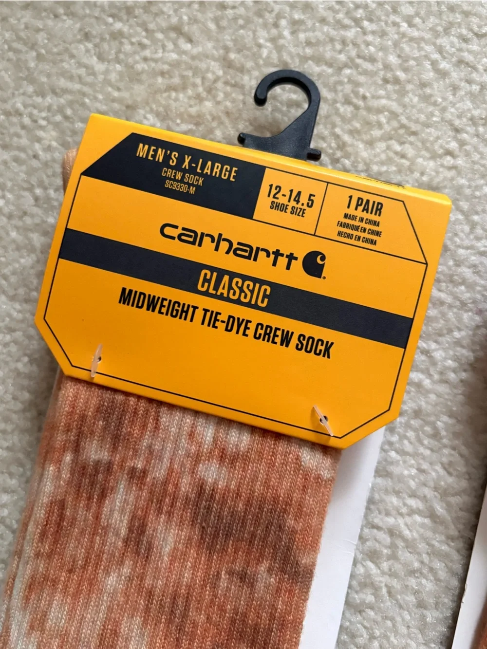 NWT 2 Pairs of Carhartt Men's Tie Dye Crew Socks. Size XL.